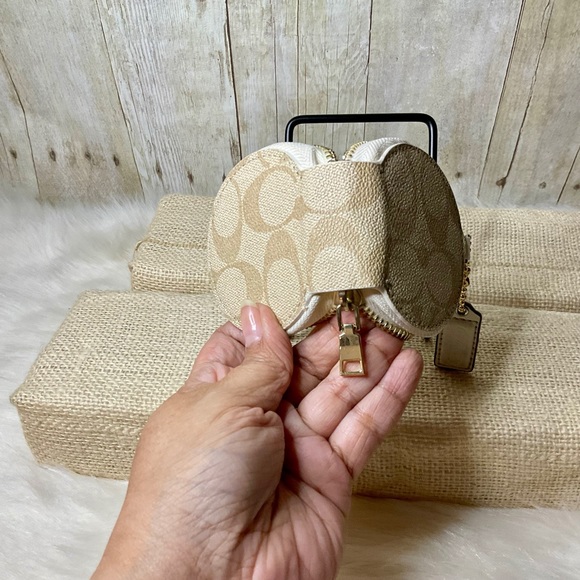 Circular Coin Pouch Bag Charm In Signature Canvas Signature - Picture 2 of 4